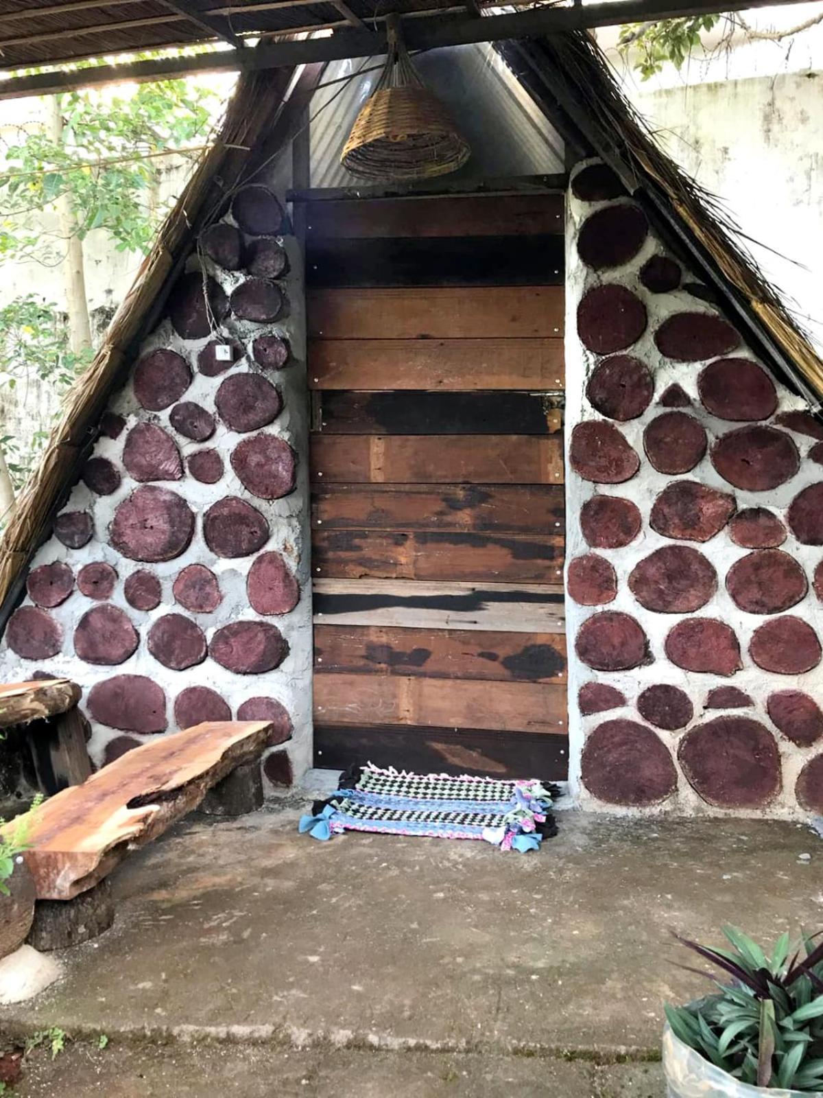 Backpacker Hostel And Jungle Trekking Banlung Exteriör bild