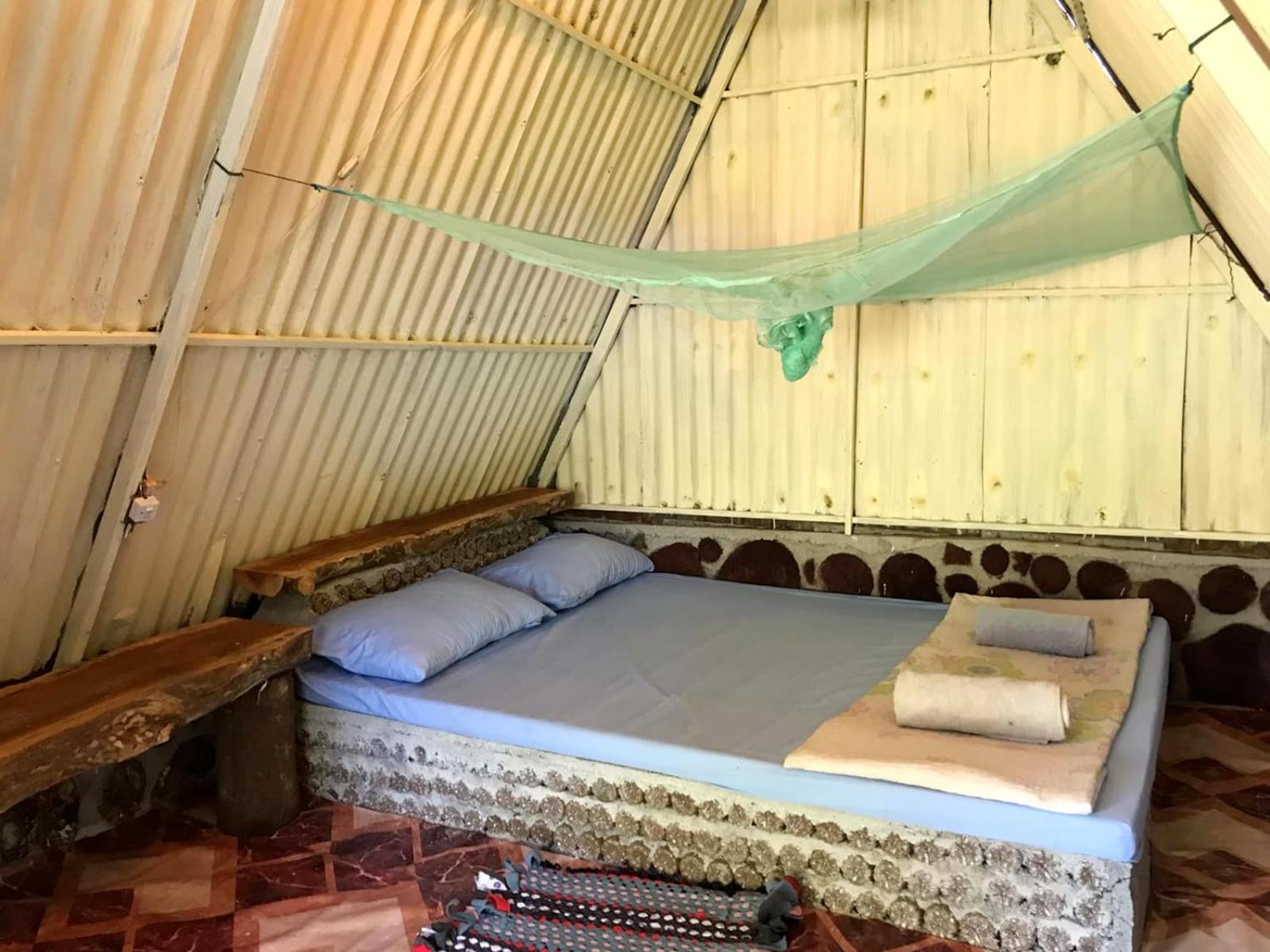 Backpacker Hostel And Jungle Trekking Banlung Exteriör bild