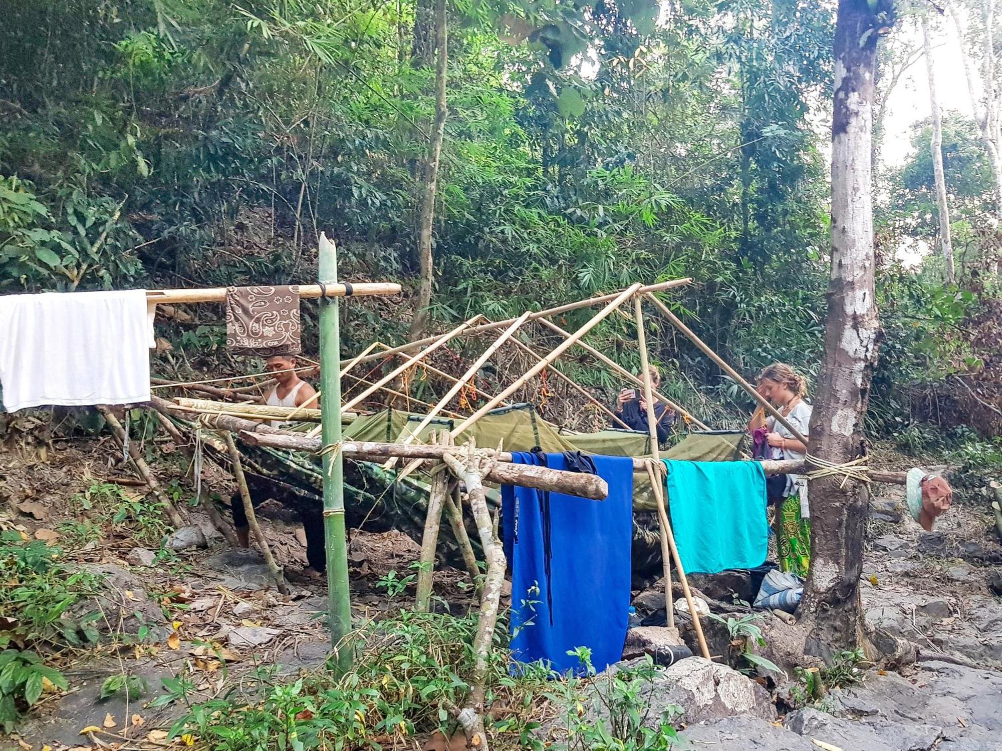 Backpacker Hostel And Jungle Trekking Banlung Exteriör bild